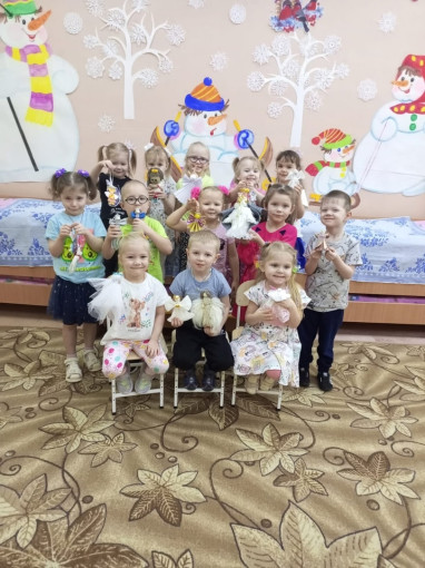 Выставка "Рождественские ангелочки" Выставка "Рождественские ангелочки".